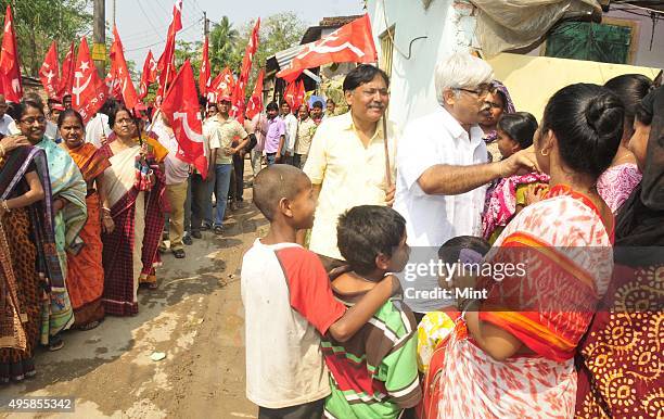 Jadavpur Lok Sabha Constituency Photos and Premium High Res Pictures
