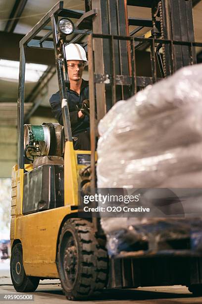 Driver Unloading Photos and Premium High Res Pictures - Getty Images