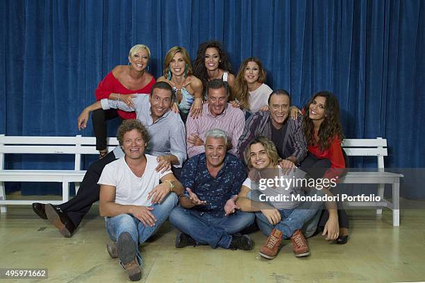 The full cast of the competitors posing during a photo shoot realized inside the television studio where the talent show âTale e quale show' is...
