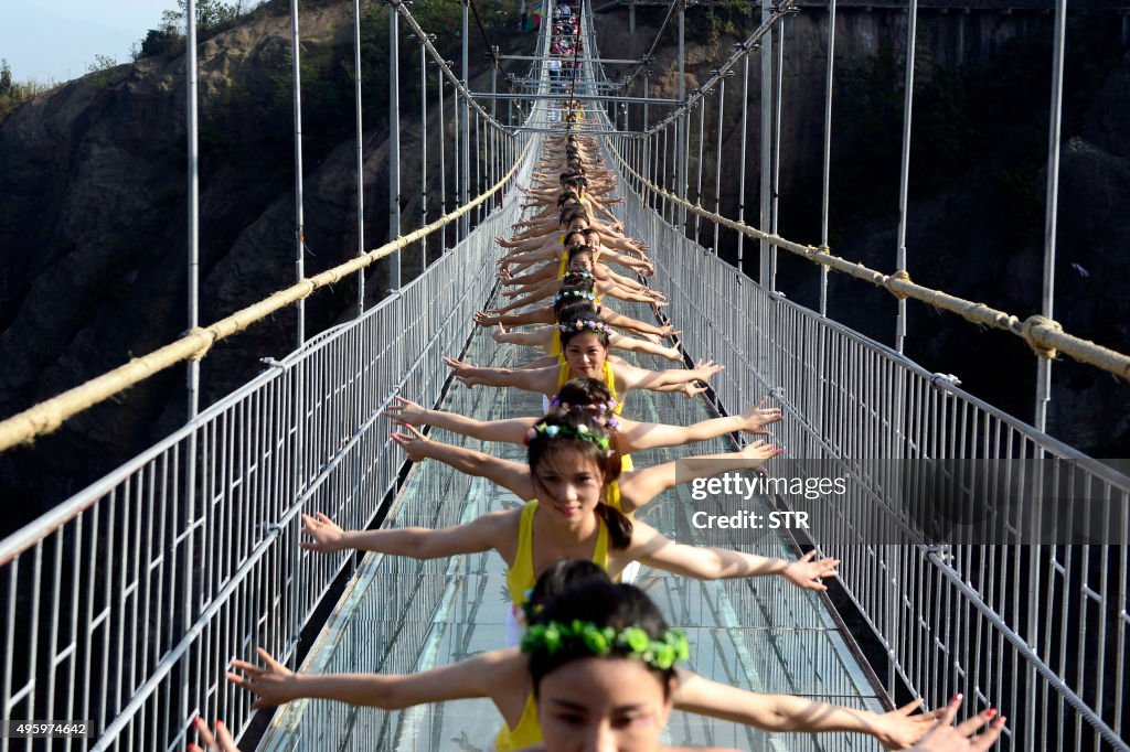 TOPSHOT-CHINA-TOURSIM-BRIDGE