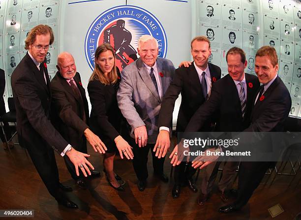 Peter Karmanos Jr Photos and Premium High Res Pictures - Getty Images