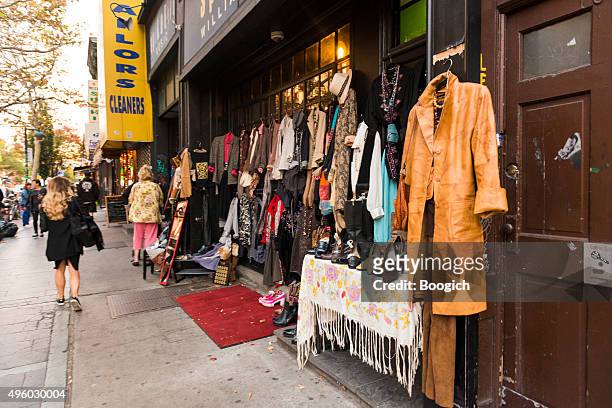 nyc fall fashion clothing for sale bedford avenue williamsburg retail - williamsburg stock pictures, royalty-free photos & images