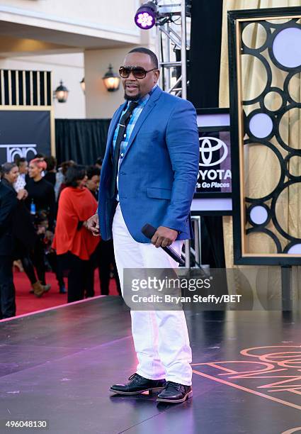Recording artist Avant performs onstage during the 2015 Soul Train Music Awards pre-show at the Orleans Arena on November 6, 2015 in Las Vegas,...
