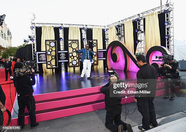 Recording artist Avant performs onstage during the 2015 Soul Train Music Awards preshow at the Orleans Arena on November 6, 2015 in Las Vegas, Nevada.