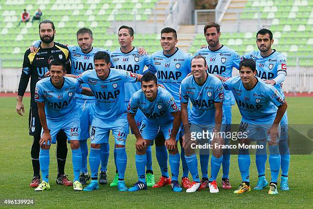 Players of Deportes Iquique pose for a team photo prior to a match between Deportes Iquique and U de Chile as part of 12 round of Torneo Apertura...