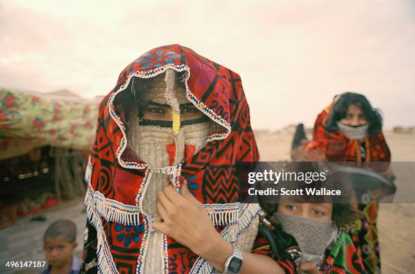 Rashaida women in Massawa, on the Red Sea coast of Eritrea, 2004. News ...