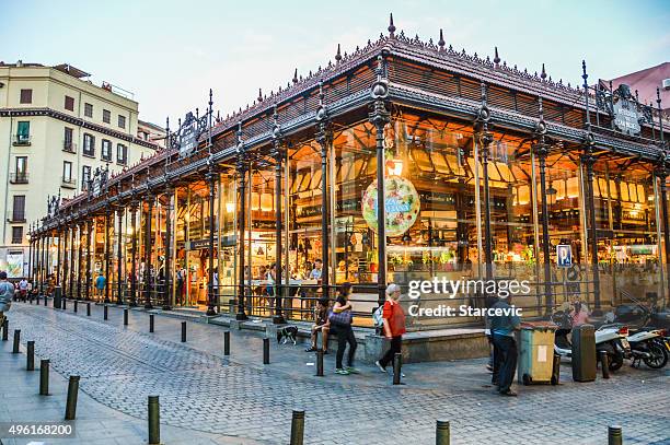 san migeul markt in madrid, spanien - madrid places to visit stock-fotos und bilder