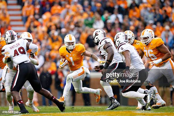 Jalen Hurd of the Tennessee Volunteers runs the ball against the South Carolina Gamecocks in the first half of a game at Neyland Stadium on November...