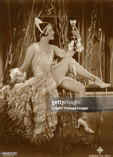 British-born actress Lilian Harvey in a publicity still for an Eichberg-Film production from Universum Film AG in Germany, circa 1926.