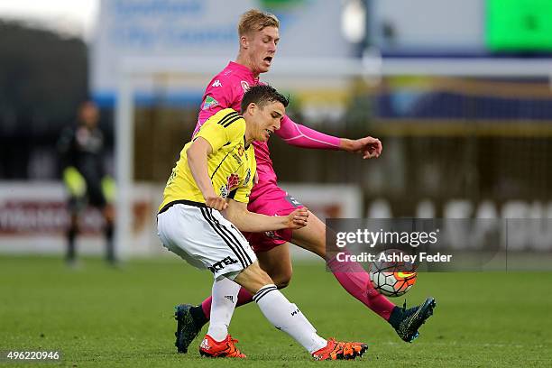 Louis Fenton of the Phoenix controls the ball ahead of the Mariners defence during the round five A-League match between the Central Coast Mariners...