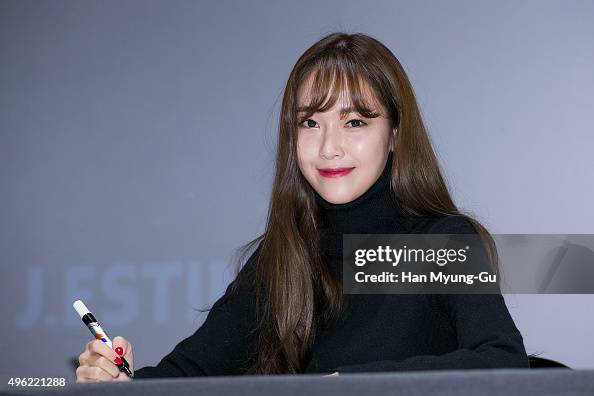 Jessica Generation Shellac Former member of Girl's Generation Jessica attends the autograph ...