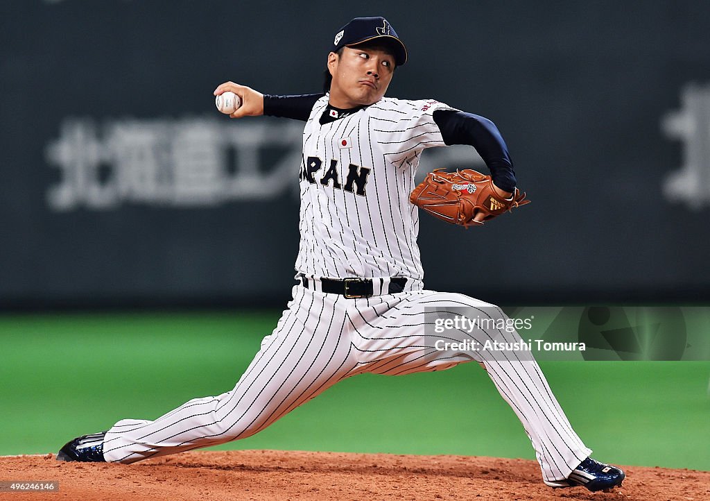 Japan v South Korea - WBSC Premier 12