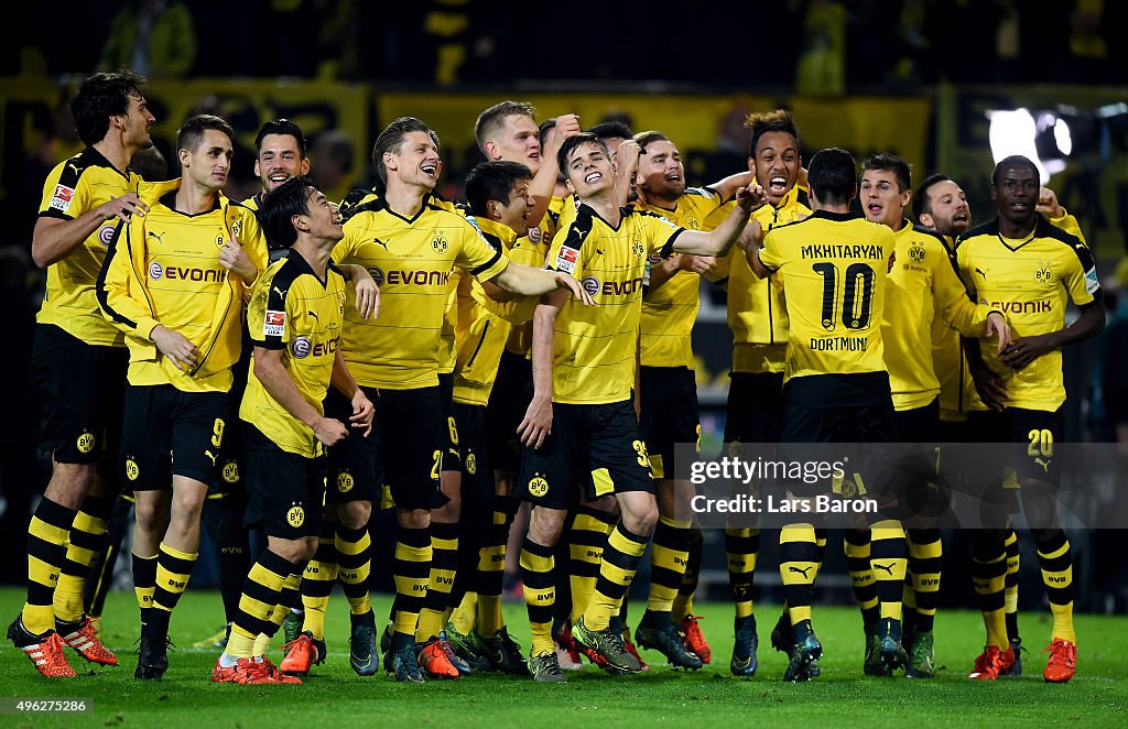 Borussia Dortmund v FC Schalke 04 - Bundesliga