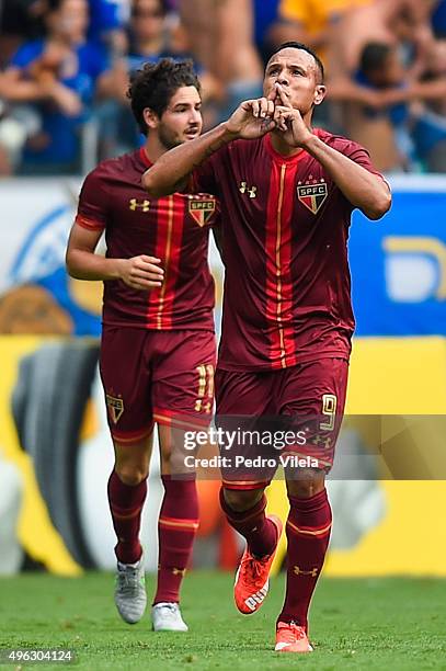 Luis Fabiano of Sao Paulo celebrates a scored goal against Cruzeiro during a match between Cruzeiro and Sao Paulo as part of Brasileirao Series A...