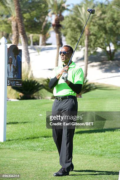 Former NFL player Willie Gault plays at the Soul Train Weekend Charity Golf Classic on November 7, 2015 in Las Vegas, Nevada.