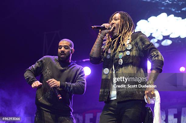 Musicians Drake and Future perform onstage during REAL 92.3's 'The Real Show" at The Forum on November 8, 2015 in Inglewood, California.