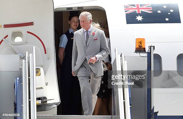 Prince Charles, Prince of Wales and Camilla, Duchess of Cornwall disembark from their flight at RAAF Base Edinburgh on November 10, 2015 in Adelaide,...