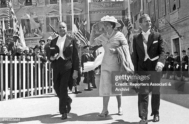 French model Begum Om Habibeh Aga Khan heading to Saint Nicholas Cathedral to attend the wedding of Rainier III , Prince of Monaco, and American...