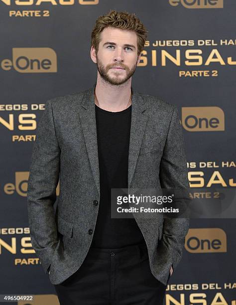 Actor Liam Hemsworth attends a photocall for 'The Hunger Games: Mockingjay - Part 2' at the Villamagna Hotel on November 10, 2015 in Madrid, Spain.