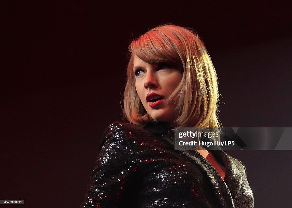 Taylor Swift The 1989 World Tour Live In Shanghai