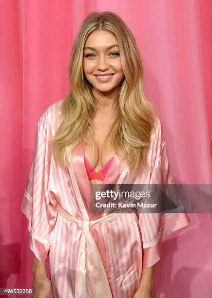 Gigi Hadid gets ready backstage before the 2015 Victoria's Secret Fashion Show at Lexington Armory on November 10, 2015 in New York City.