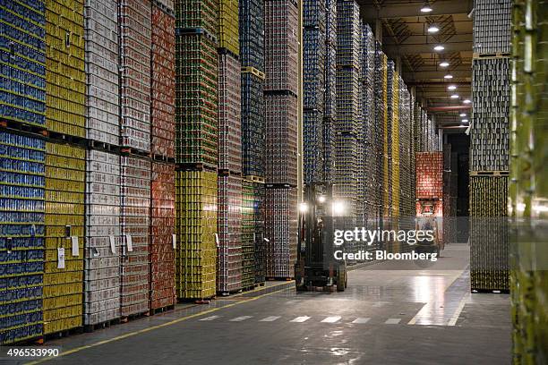 Rexam Closure 84 Rexam Beverage Photos & High Res Pictures - Getty Images
