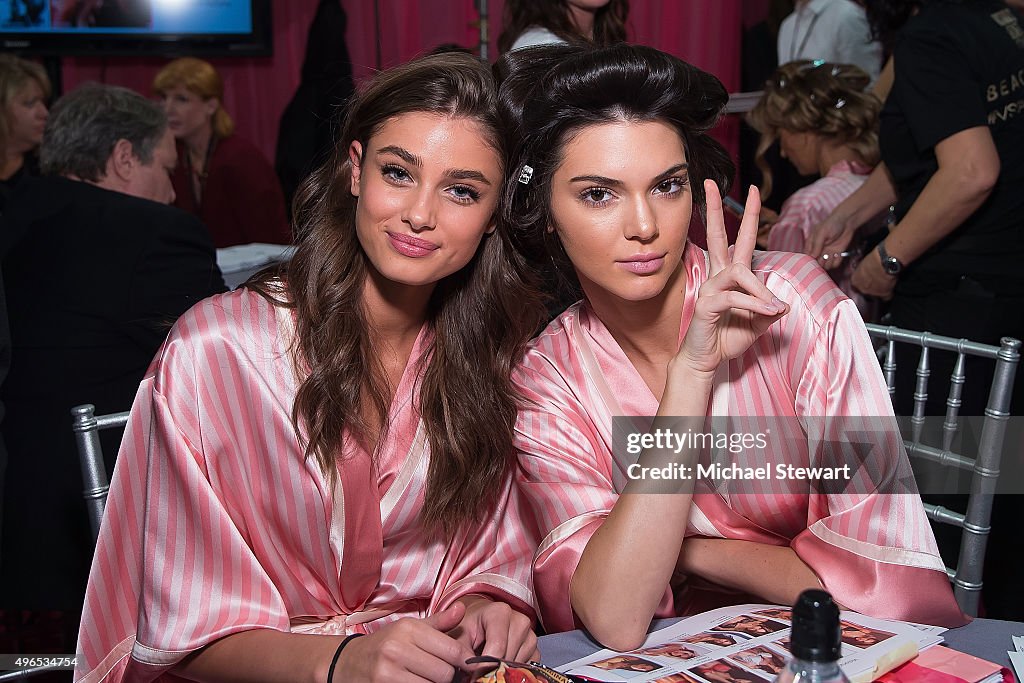 2015 Victoria's Secret Fashion Show  - Hair And Makeup