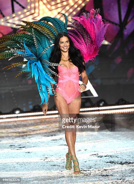 Model and Victoria's Secret Angel Adriana Lima from Brazil walks the runway during the 2015 Victoria's Secret Fashion Show at Lexington Armory on...