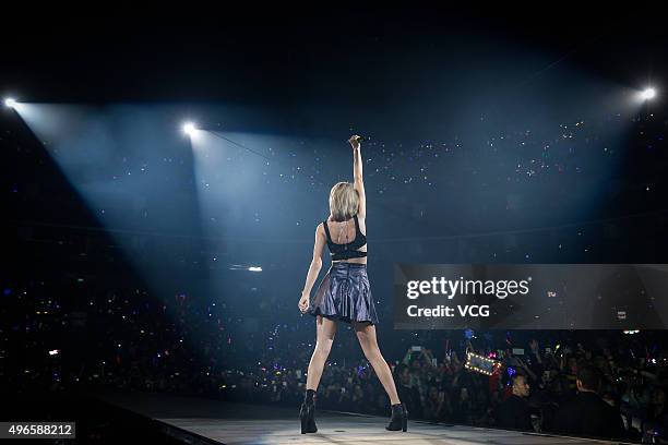 Taylor Swift performs live on stage during the 1989 World Tour Live at Mercedes-Benz Arena on November 10, 2015 in Shanghai, China.