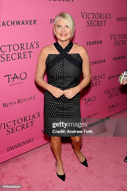Victoria Jester Sharon Turney Photos and Premium High Res Pictures - Getty Images