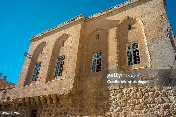 old traditional stone house at middleeastern town mardin turkey - touristical stock pictures, royalty-free photos & images