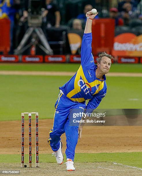 Sachin's Blaster's bowler Graeme Swann in action during the Cricket All-Star's series at Minute Maid Park on November 11, 2015 in Houston, Texas.