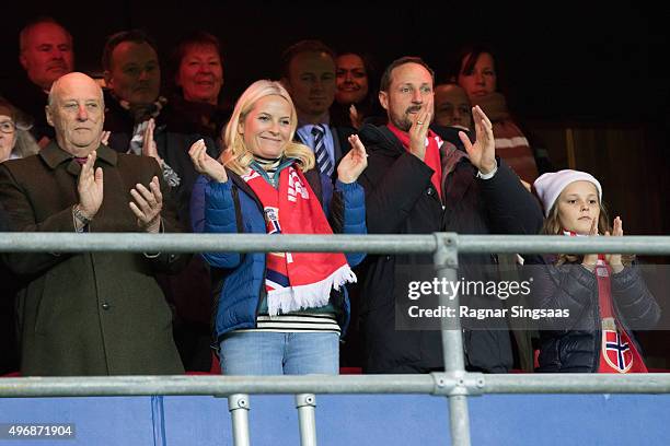 King Harald V of Norway, Crown Princess Mette-Marit of Norway, Crown Prince Haakon of Norway and Princess Ingrid Alexandra of Norway attend the Play...