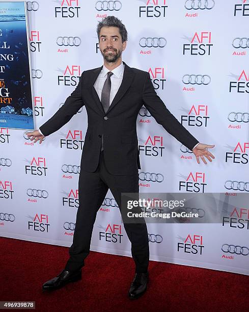 Actor Hamish Linklater arrives at the AFI FEST 2015 Presented By Audi Closing Night Gala Premiere of Paramount Pictures' "The Big Short" at TCL...