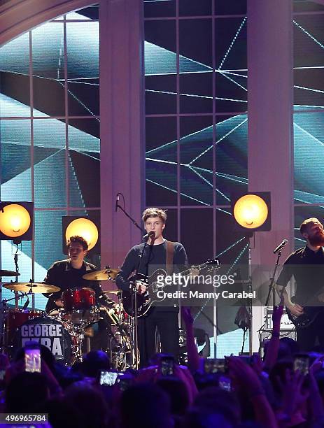 Singer George Ezra performs onstage during the VH1 Big Music in 2015: You Oughta Know Concert at The Armory Foundation on November 12, 2015 in New...