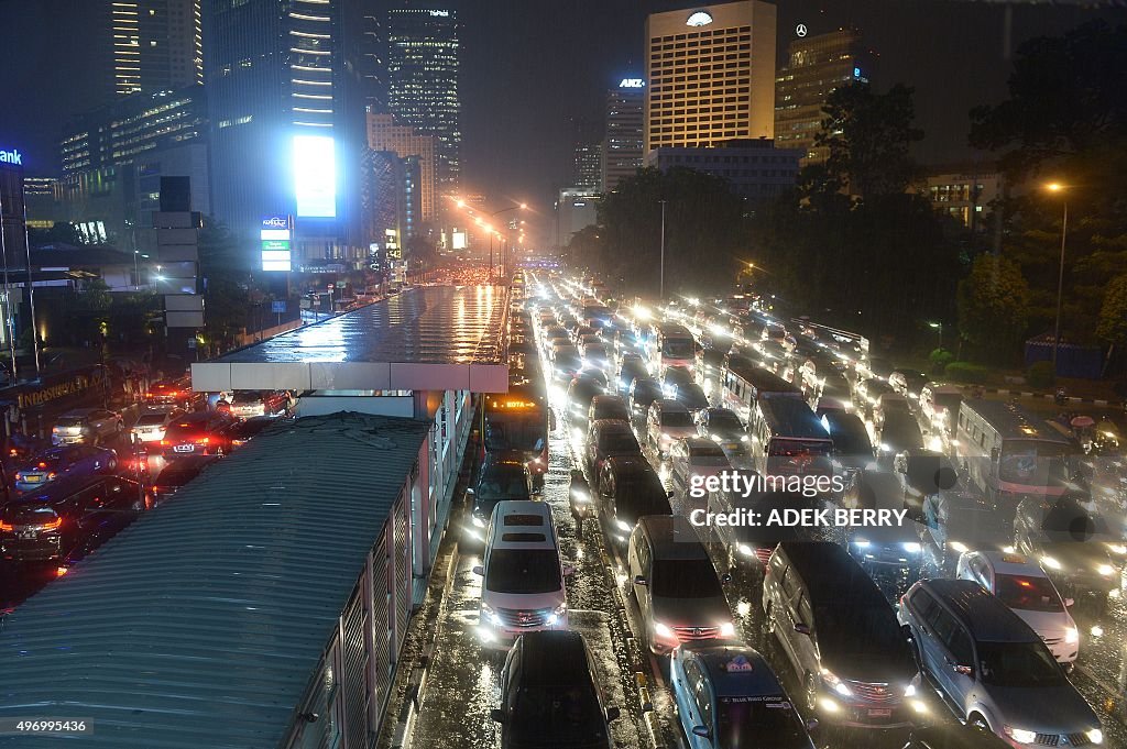 INDONESIA-WEATHER-TRAFFIC