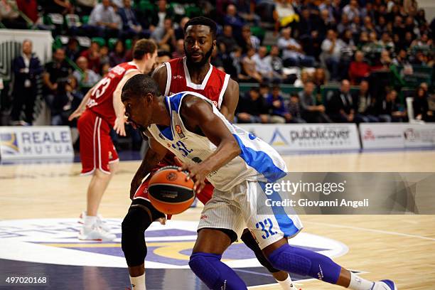 Jarvis Varnado, #32 of Dinamo Banco di Sardegna Sassari in action during the Turkish Airlines Euroleague Regular Season date 5 game between Dinamo...