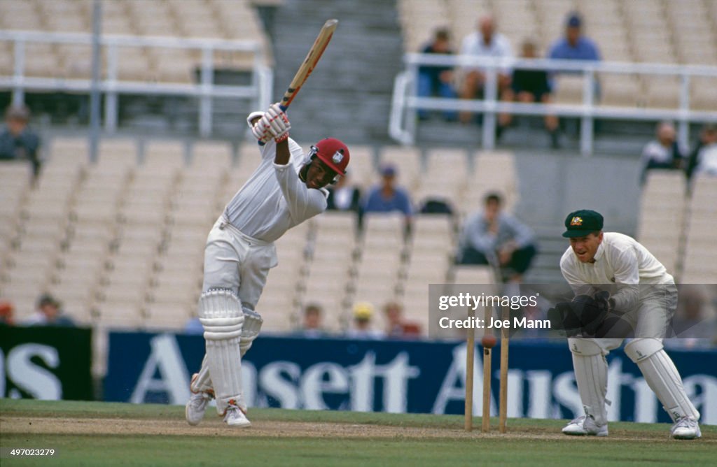 Lara's Double Century