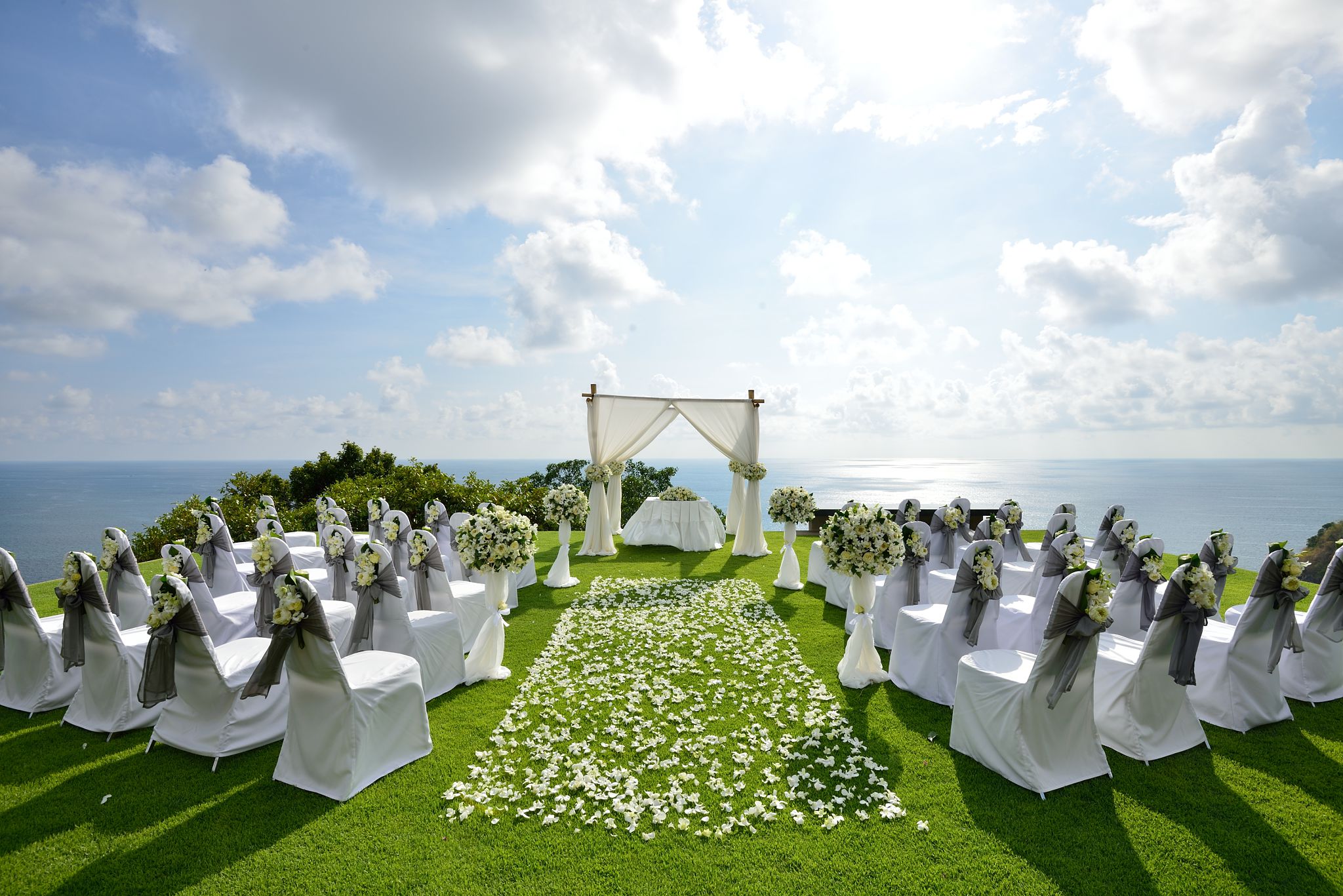 outdoor wedding venue