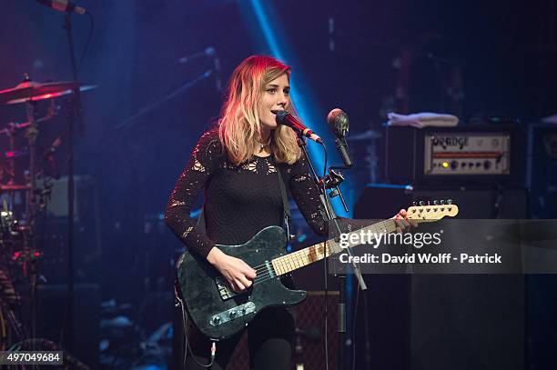 Wolf Alice performs at La Cigale on November 13, 2015 in Paris, France.