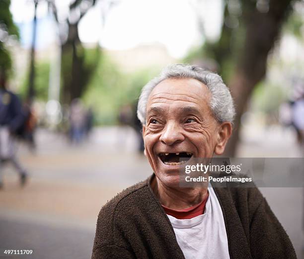 he vivido toda la vida. - hueco entre dientes fotografías e imágenes de stock