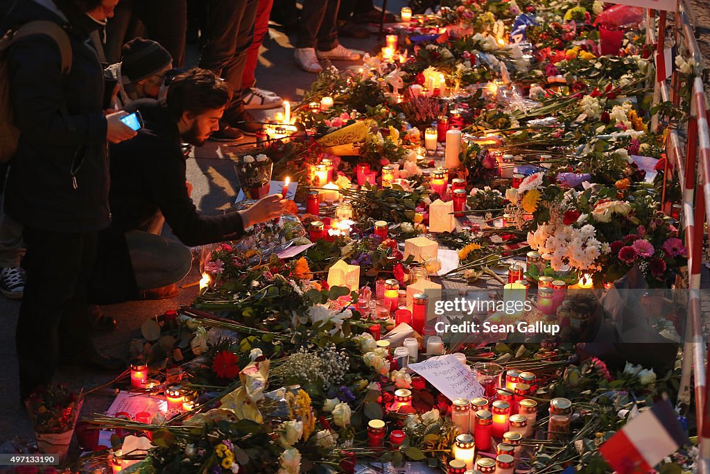Global Reaction To Paris Terror Attacks