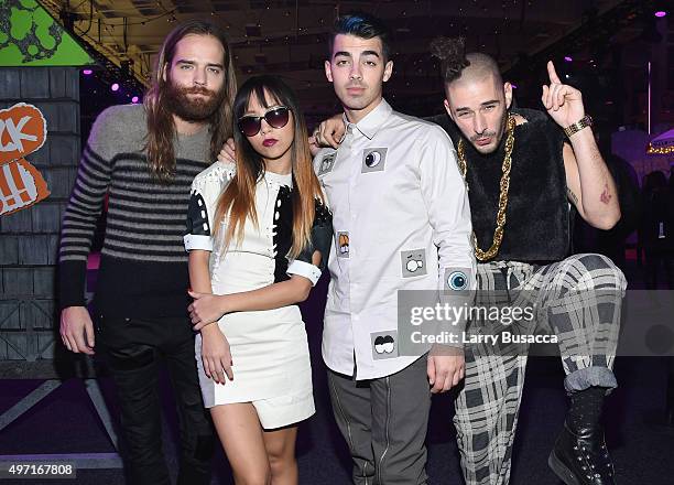 Dnce attends the 2015 Nickelodeon HALO Awards at Pier 36 on November 14, 2015 in New York City.