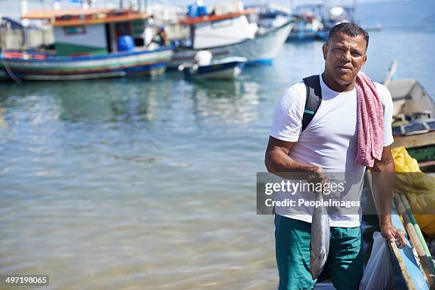 a pesca é a minha vida - pescador - fotografias e filmes do acervo