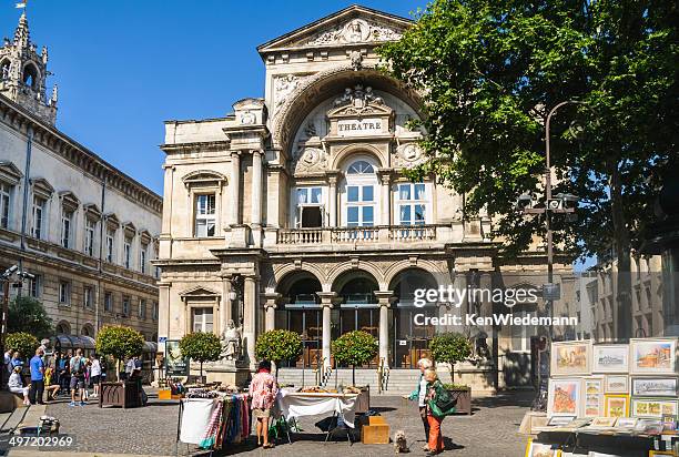 place d l'horloge - avignon stock-fotos und bilder