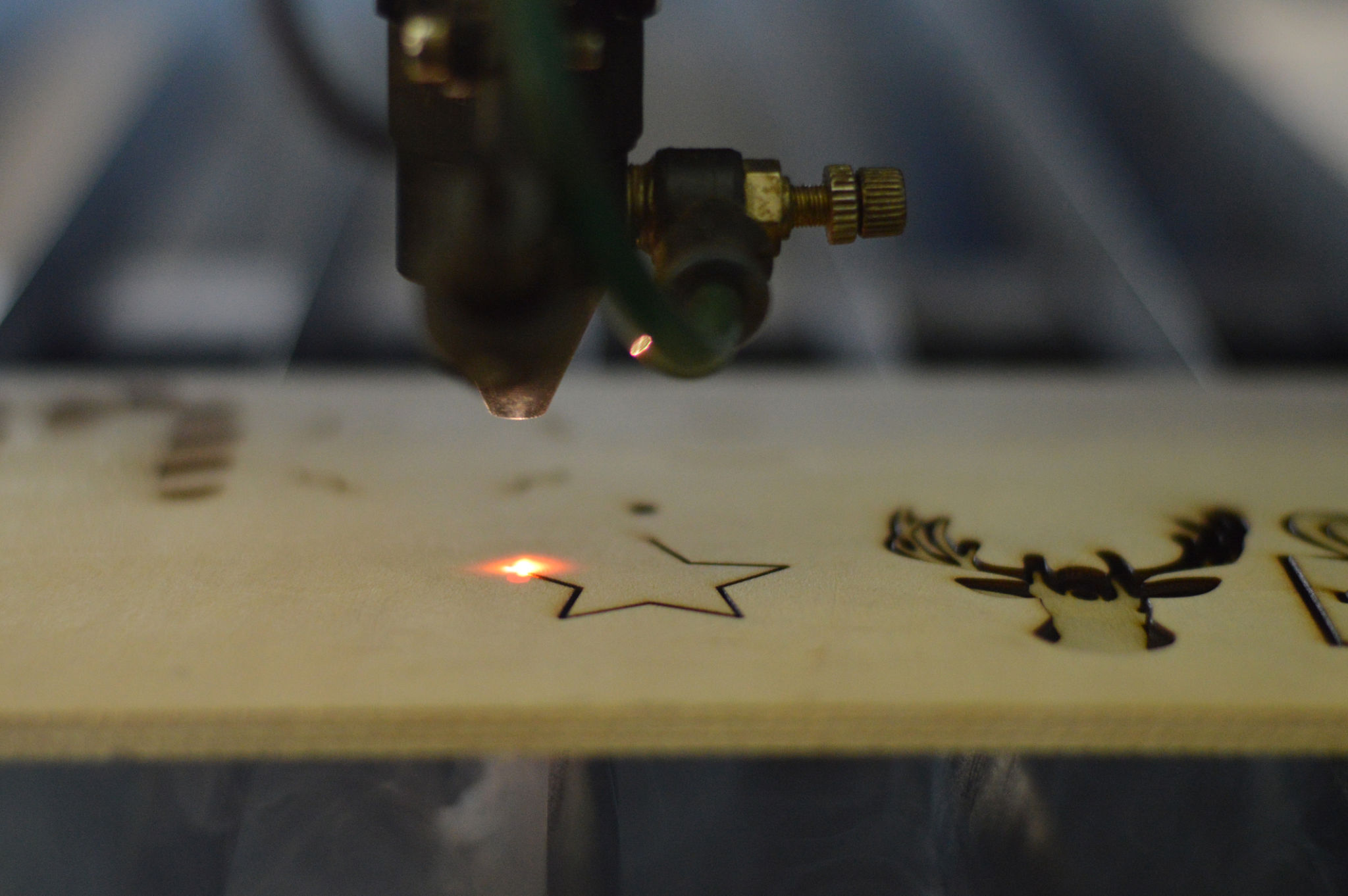 laser engraving machine