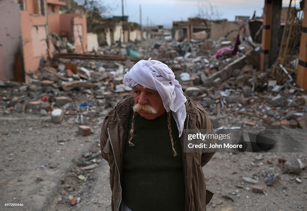 Kurdish Forces Occupy Ruins Of Sinjar After Liberation From Daesh