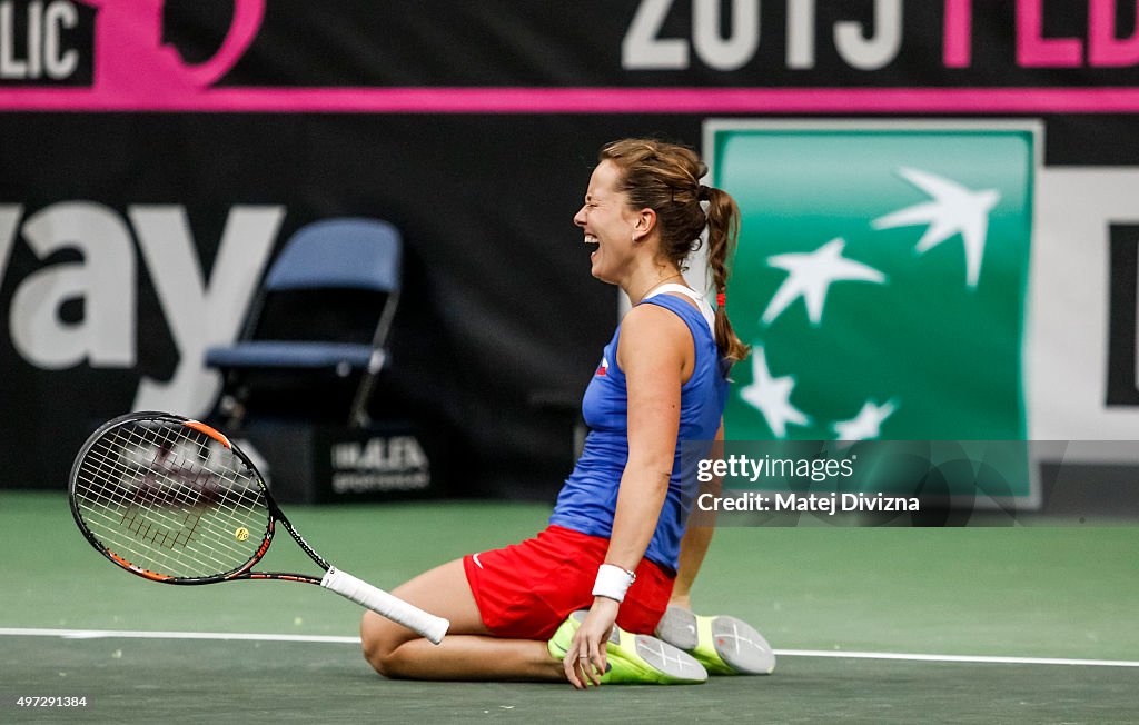 Czech Republic v Russia - Fed Cup Final