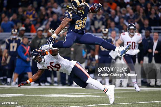 Todd Rolle 17 Chicago Bears Safety Antrel Rolle Stock Photos, High-Res Pictures ...