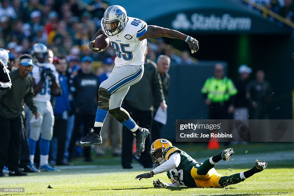 Detroit Lions v Green Bay Packers